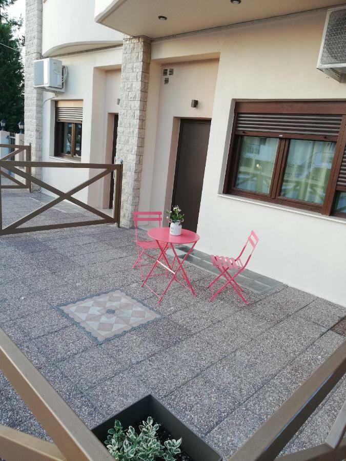 John'S Apartments Nea Michaniona Exterior photo